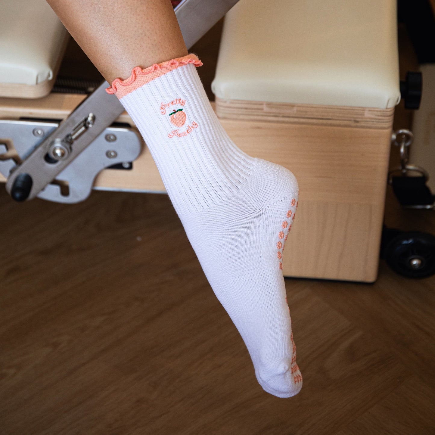 "PRETTY PEACHY" GRIPPIES
