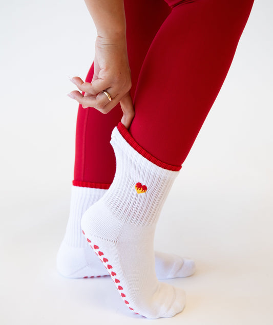 "LOVE THE BURN" GRIPPIES